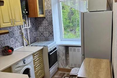 Garsoniera de inchiriat in zona 13 Decembrie - 2