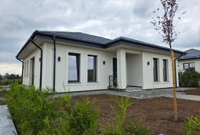 Casă cu 4 camere în Central - 2