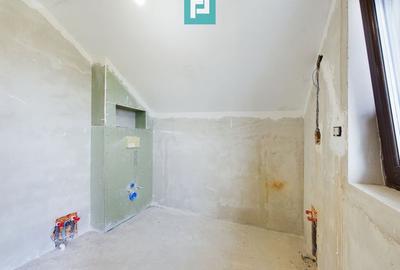 Casă cu 4 camere cu Teren 567 Mp în Livada - 11