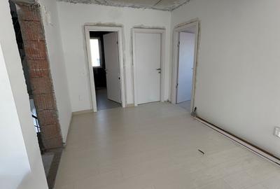 Apartament cu 3 camere decomandat în Central - 7