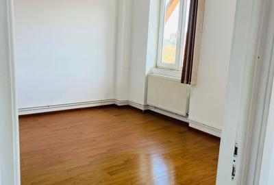 Apartament cu 2 camere circular în Centrul Civic - 9
