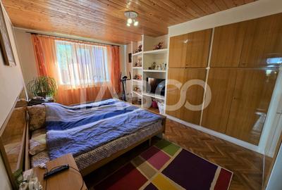 Casă individuală cu 7 camere cu Teren 432 Mp în Lupeni - 20