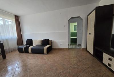 Apartament 2 camere de Aleea Trandafirilor - 1