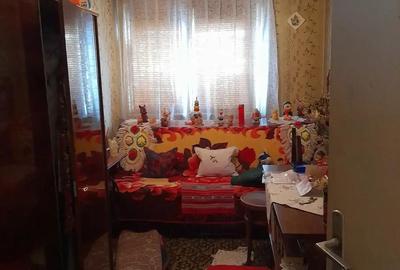 Apartament cu 3 camere decomandat în Obor - 6