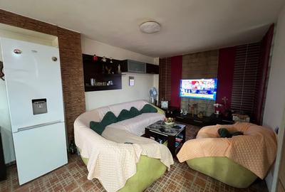 Apartament cu 3 camere decomandat, mobilat în Girocului - 1