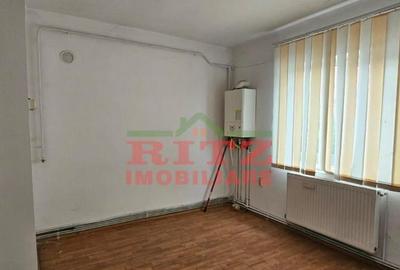 SPATIU COMERCIAL !!! NOU IN CARACAL! - 6