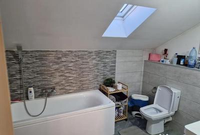 Apartament cu 7 camere decomandat în Pielești - 5