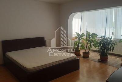 Apartament cu 2 camere decomandat, mobilat în Take Ionescu