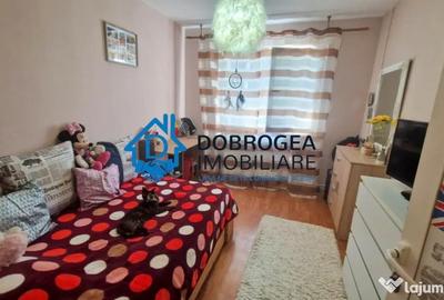 Apartament cu 3 camere semidecomandat în Central - 3