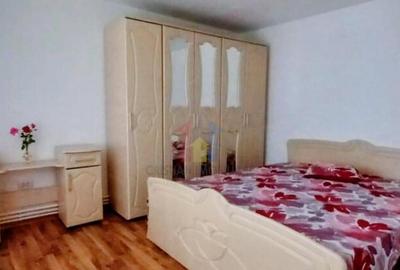 CASA 3 cam 130mp utili L. Sarat ,teren=630mp MOBILATA - 1