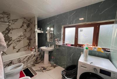 Sacu, Casa 426 Mp. Construiti, 6.500 Mp. Teren Sacu, Casa 426 Mp. Construiti, 6.500 Mp. Teren - 9