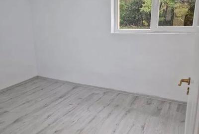 Casă cu 4 camere cu Teren 1000 Mp în Apahida