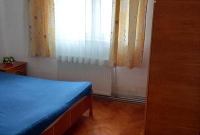 Inchiriez apartament izolat cu 2 camere, situat ultracentral in Zalau, et2/4 - 3