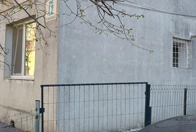 Apartament cu 2 camere decomandat în Micro 19 - 3