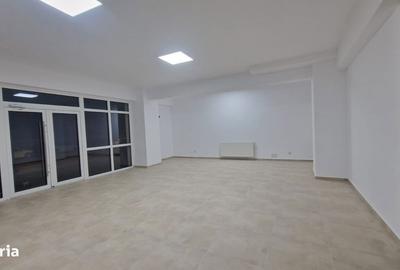 Spațiu comercial, de 91 mp, în Gării - 2