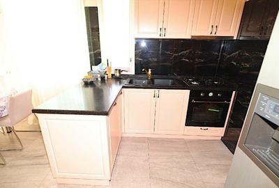 Casă cu 6 camere cu Teren 385 Mp în Central - 13