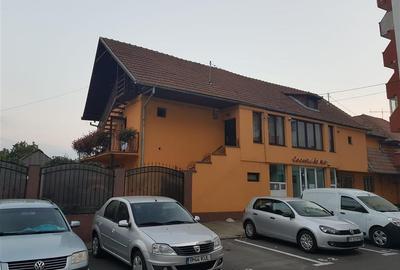 Casa recenta  mobilata si utilata  in zona semicentrala Fagaras - 20