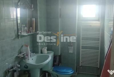 Apartament cu 3 camere decomandat în Central - 8