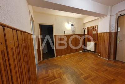 Spatiu destinat pentru afacerea ta in zona Centrala 70  mp - 7