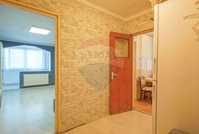 Apartament 2 camere, 53,5 mp, etaj intermediar,  zona Faget Brasov - 3