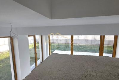 Apartament de vanzare 3 camere tip Duplex***Curte 110mp***Piata Domenii - 16