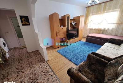 Apartament cu 3 camere decomandat în George Enescu - 3