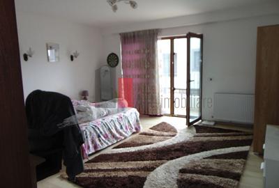 Casă individuală cu 7 camere cu Canalizare în Fundeni - 12