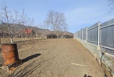 CASUTA CU TEREN DE VANZARE IN TG OCNA - 4
