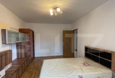 3 camere, 72 mp, decomandat,2 bai, 2 balcoane , zona strazii