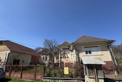 Casă cu 3 camere în Codor - 8