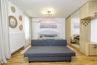 Garsonieră decomandată, mobilată în Periferie - 1