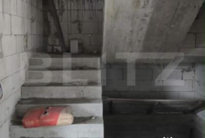 Casă cu 4 camere cu Teren 2460 Mp în Central - 5