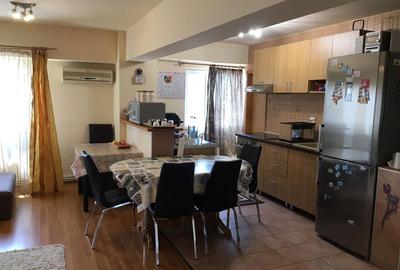 Apartament cu 4 camere decomandat în Badea Cârțan - 7
