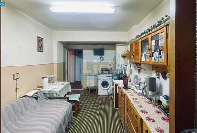 Apartament cu 3 camere decomandat în Centrul Civic