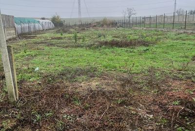 Teren Construcții intravilan de 1308 mp, în Poiana