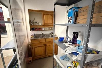 INCHIRIEZ SPA?IU BIROURI parter, 45 locuri de parcare, Calea ?urii - 8