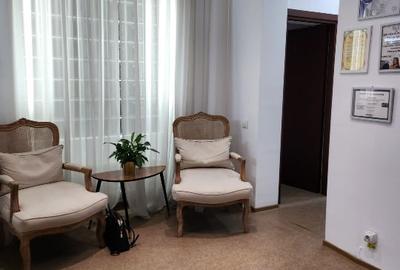 Vanzare apartament in vila ultracentral - 1