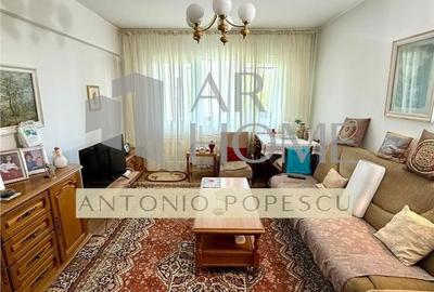 Apartament cu 3 camere decomandat în Malu Roșu - 5