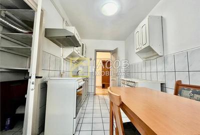 Ap.3 camere decomandate, 90 mp,  str. Stefan cel Mare - 13