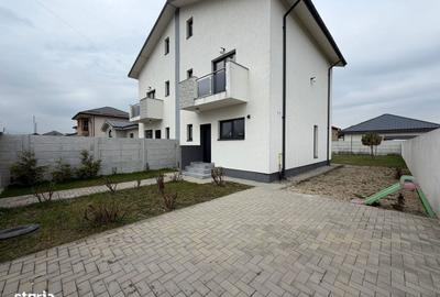 Casă cu 4 camere în Central - 11