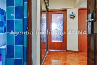 Apartament cu 2 camere decomandat în Piața Centrală - 12