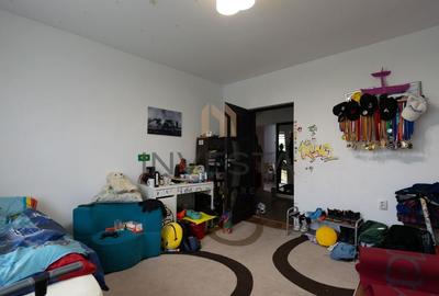 DE VANZARE CASA CU 4 CAMERE BUNA ZIUA - 10