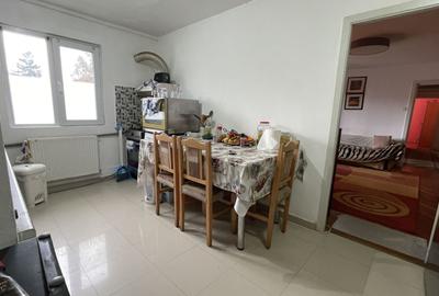Apartament cu 3 camere decomandat în Gheorghe Lazăr - 6