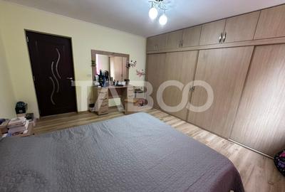 Casa noua 3 camere 300 mp anexe teren liber 1550 mp Margineni - 9