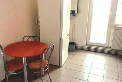 Apartament cu 3 camere decomandat în Griviței - 2