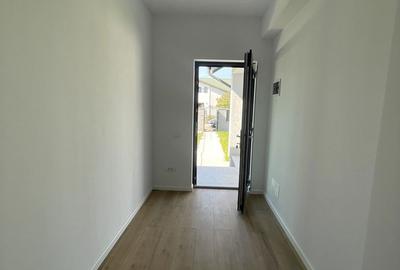 Casă cu 4 camere cu Teren 425 Mp în Domnești