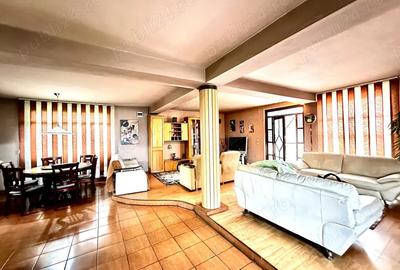 Casa la etaj pe malul Dunarii - 5