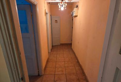 Apartament cu 2 camere nedecomandat în Bucium - 3