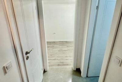 Apartament cu 3 camere semidecomandat în Podu Roș - 10