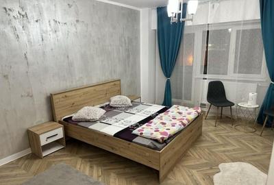 Garsonieră decomandată, mobilată în 13 Septembrie